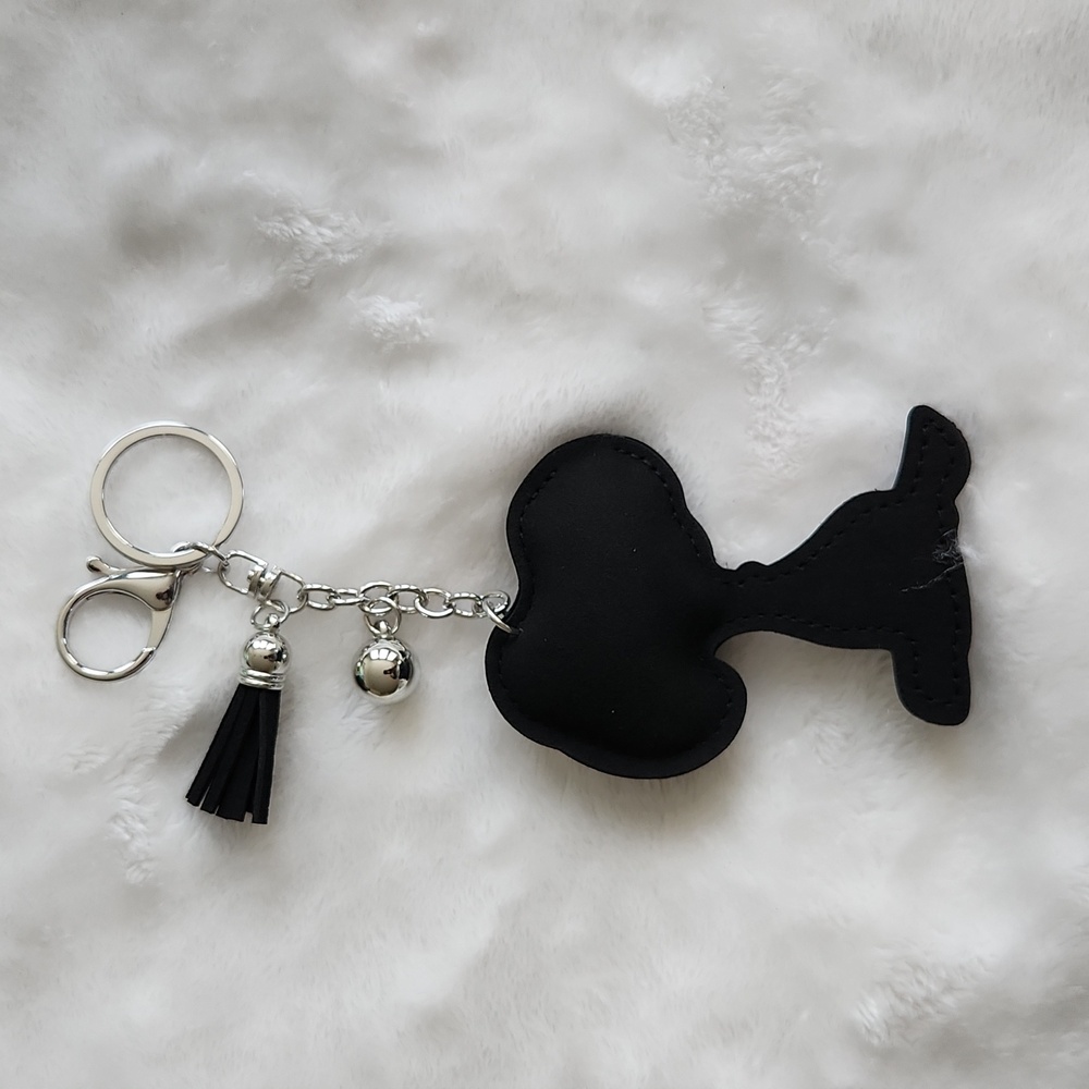 Snoopy Rhinestone Dog Keychain - Black and Silver Bag Charm - Picture 3 of 3